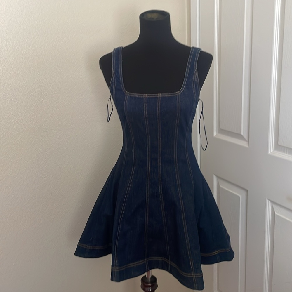 NEW HOUSE OF HARLOW 1960 X REVOLVE DENIM FIT AND FLARE MINI DRESS NWT